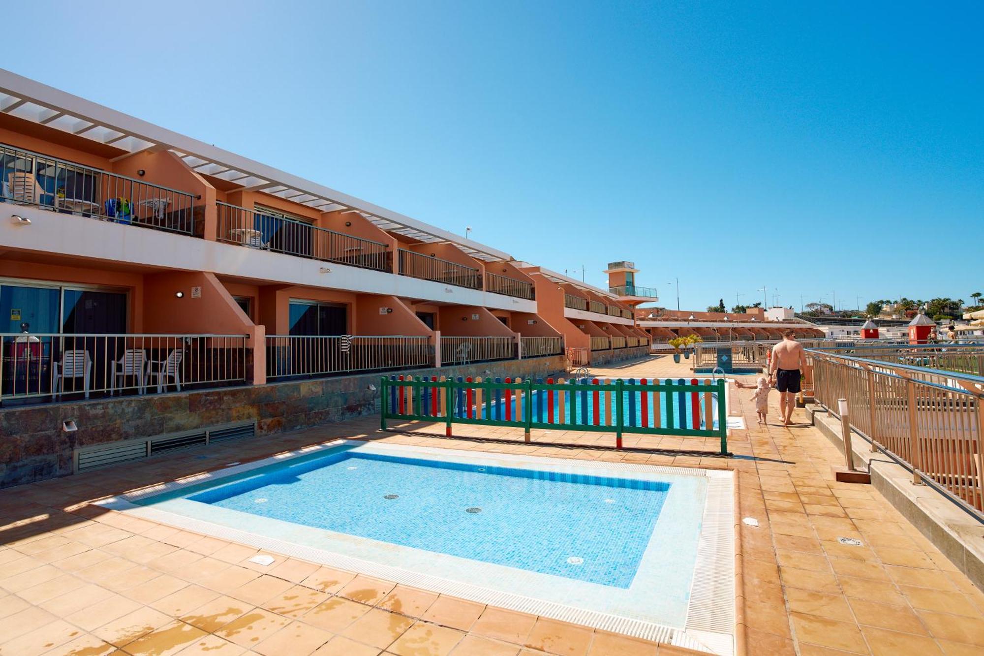 Balcon Del Mar Aparthotel Puerto Rico  Exterior photo